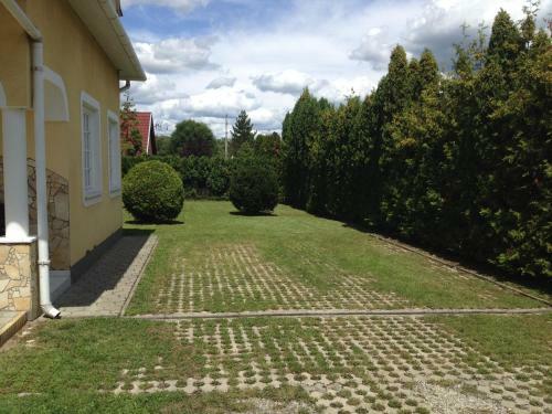 Pacsirta Apartman