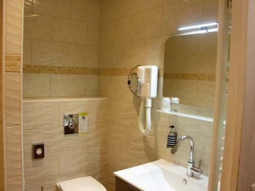 Hotel H�tel La Bonne Auberge