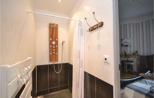Four-bedroom Holiday Home In Sauzet