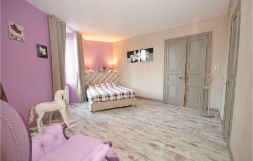 Four-bedroom Holiday Home In Sauzet