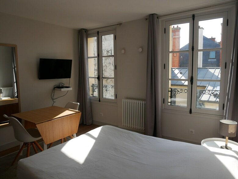 Aparthotel Apparts De L'oncle Louis