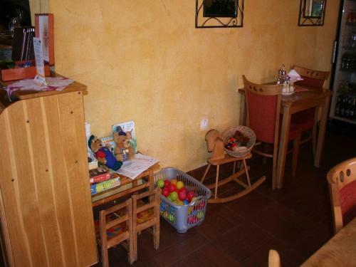 Hostal Penzion Fant�zia Michalov�