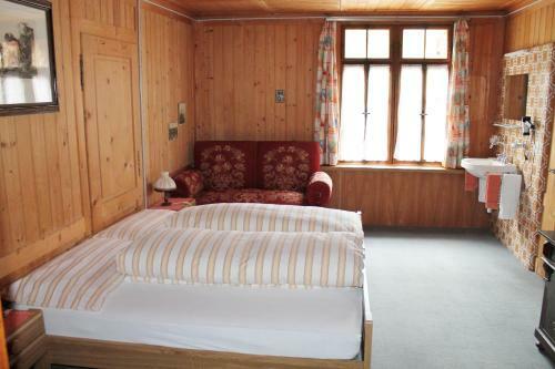 Hotel Posthaus Urigen
