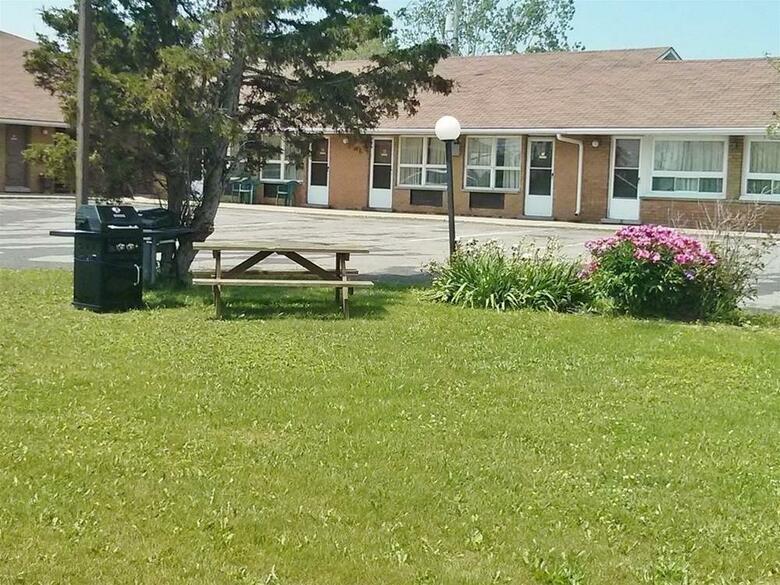 Motel Canadas Best Value Inn Port Colborne