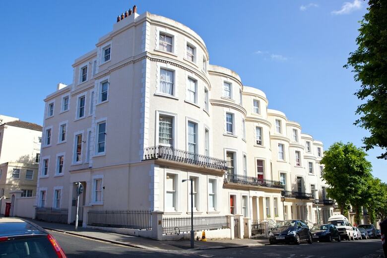 Regents Style 1 Bedroom Apartment