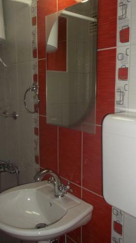 Vicky Apartments