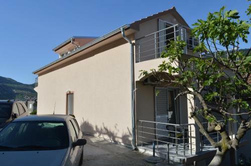 Apartments Coso