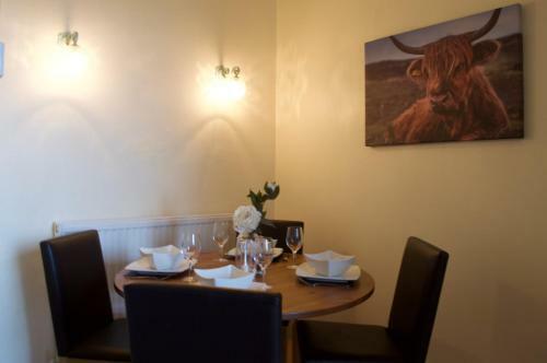 2 Bedroom Apartment With Castle Views Sleeps 3