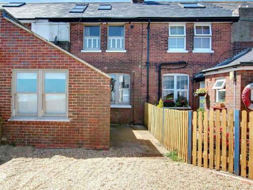 Holiday Home Fairlight Coastguard