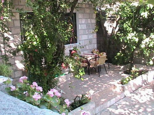 Apartments Penovic Stoliv Bay Kotor