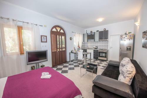 Apartments S&p
