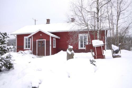 Agroturismo M�kel�n Lomatuvat Bed And Breakfast