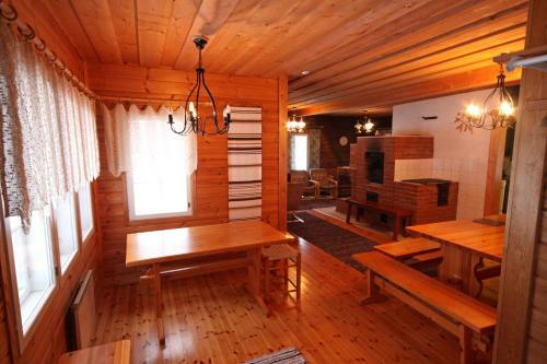 Agroturismo M�kel�n Lomatuvat Bed And Breakfast