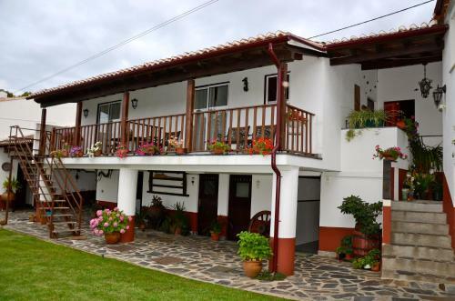 Hostal Quintal de Alem Do Ribeiro-turismo Rural