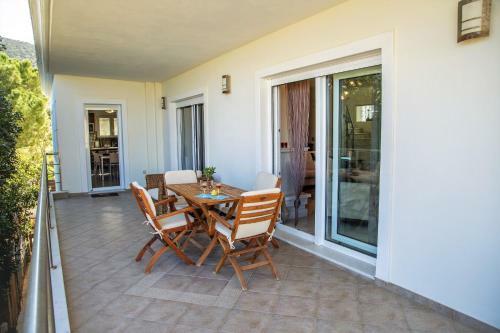 Elite Villa Sea Paradise 200m. From The Beach.