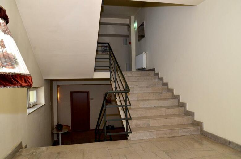 Seven Hotel