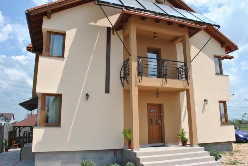 Hostal Pensiunea Queen Mary