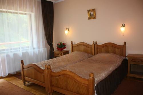 Hostal Pension Curmatura Stezii