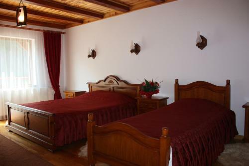 Hostal Pension Curmatura Stezii