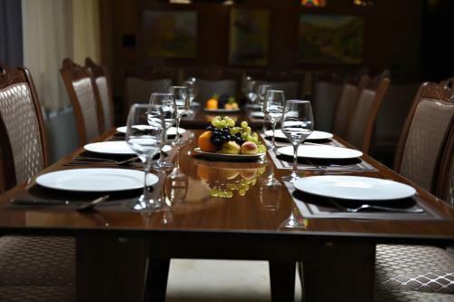 Yaffle Inn Shaki Boutique Hotel