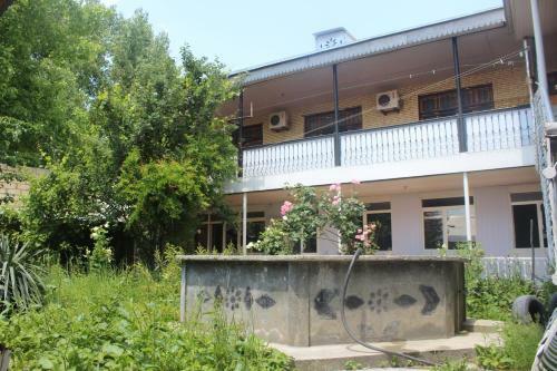 Canal Hostel