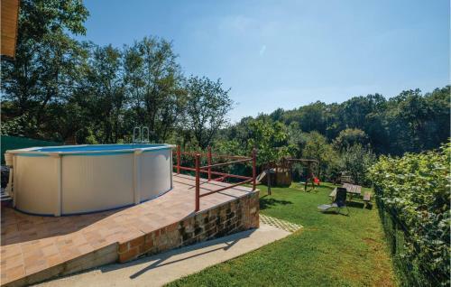 Four-bedroom Holiday Home In Velika Buna