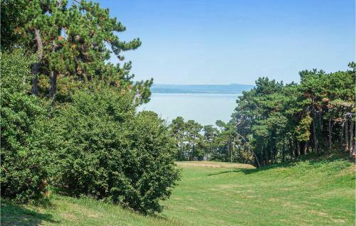 One-bedroom Holiday Home In Balatonboglar