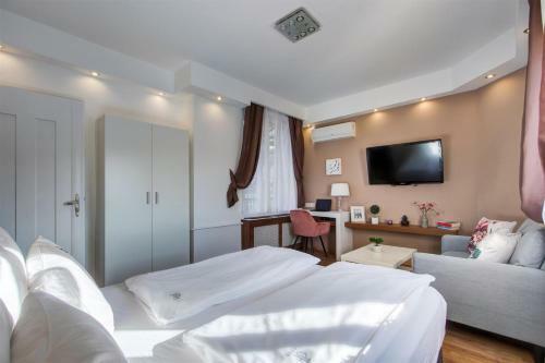 Apartamento Premium Studio Szervita Square