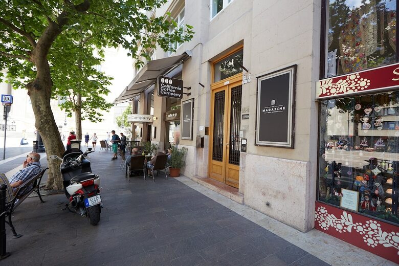 Hostal The Magazine Hotel & Apartments
