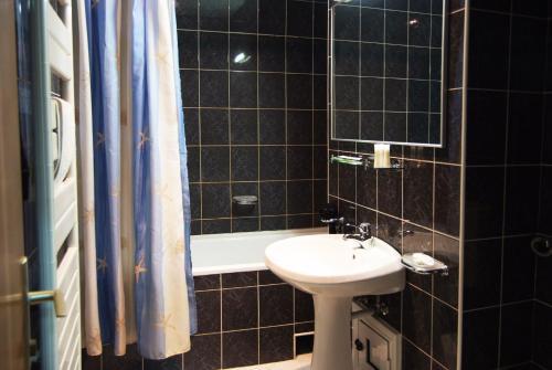 Hostal Vila Teleconstructia