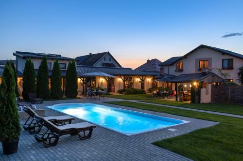 Hostal Pensiunea Lucia