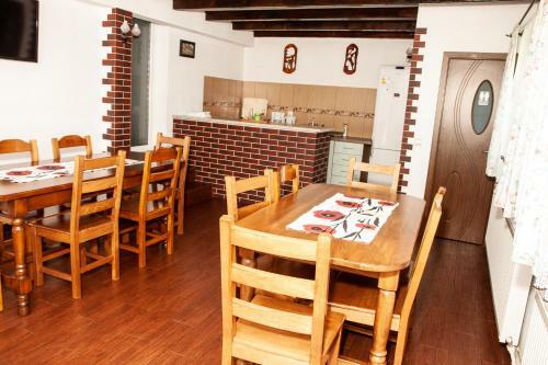 Hostal Rustic Argesean