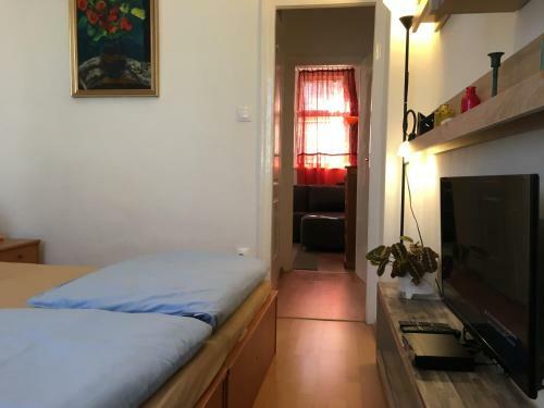 Koren Family Apartment