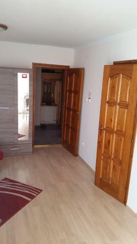 Bogl�rka Apartman