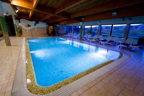 H�tk�ti Wellness Hotel �s Lovaspark
