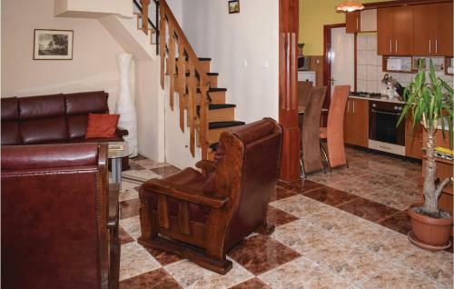 Holiday Home K�r�shegy 04