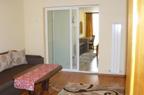 Hostal Pensiunea Cemira Lux