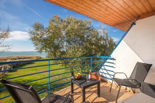 Apartments In Szantod/balaton 26368
