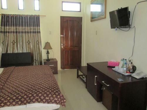 Permata Land Hotel & Resort
