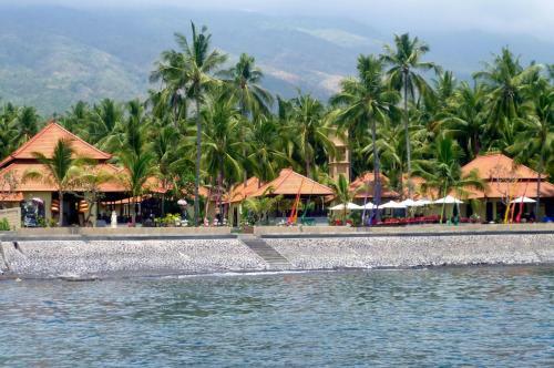 Hotel Teluk Karang Dive & Spa Resort