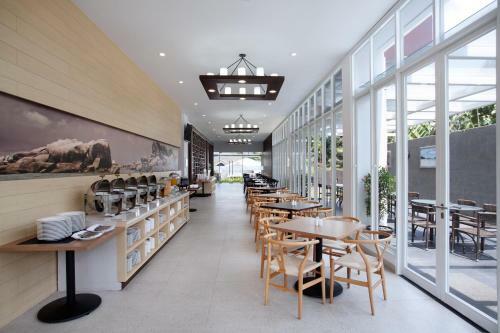 Hotel Maxonehotels At Belstar Belitung