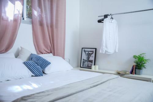Huge Stylish 3 Bedrooms Apartment