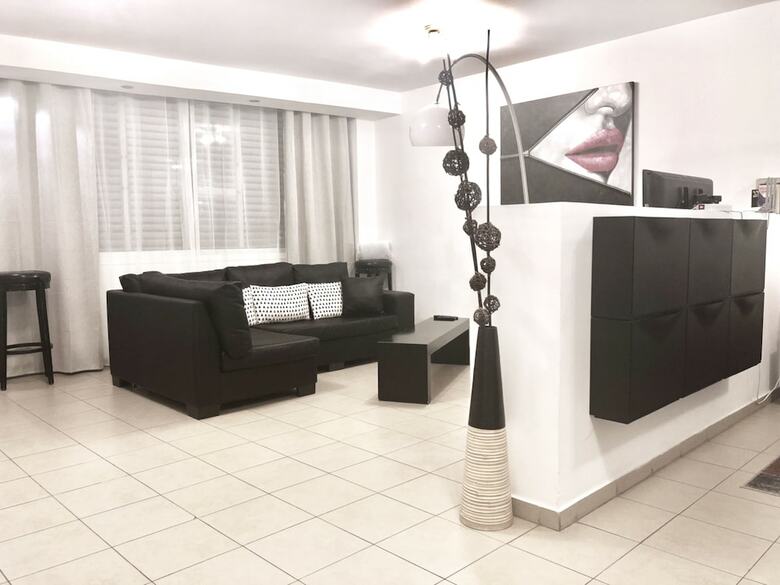 Apartamento Stylish Tel Aviv Central Loft