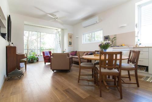 Ziv Apartments - Kyriat Sefer 19