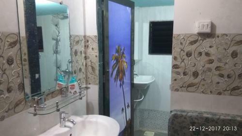 Hostal Raghushilp Guest House