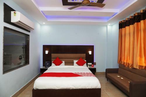 Oyo 19514 Hotel Park Regency