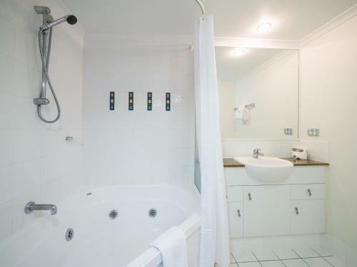 Aparthotel Oaks Seaforth Resort