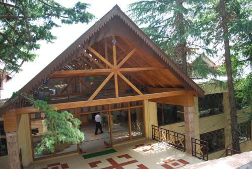 Hotel Snow Valley Resorts Dalhousie