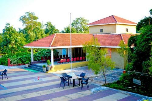 Hotel Mpt Baghira Jungle Resort Mocha