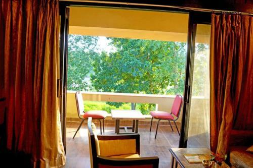 Hotel Mpt Baghira Jungle Resort Mocha